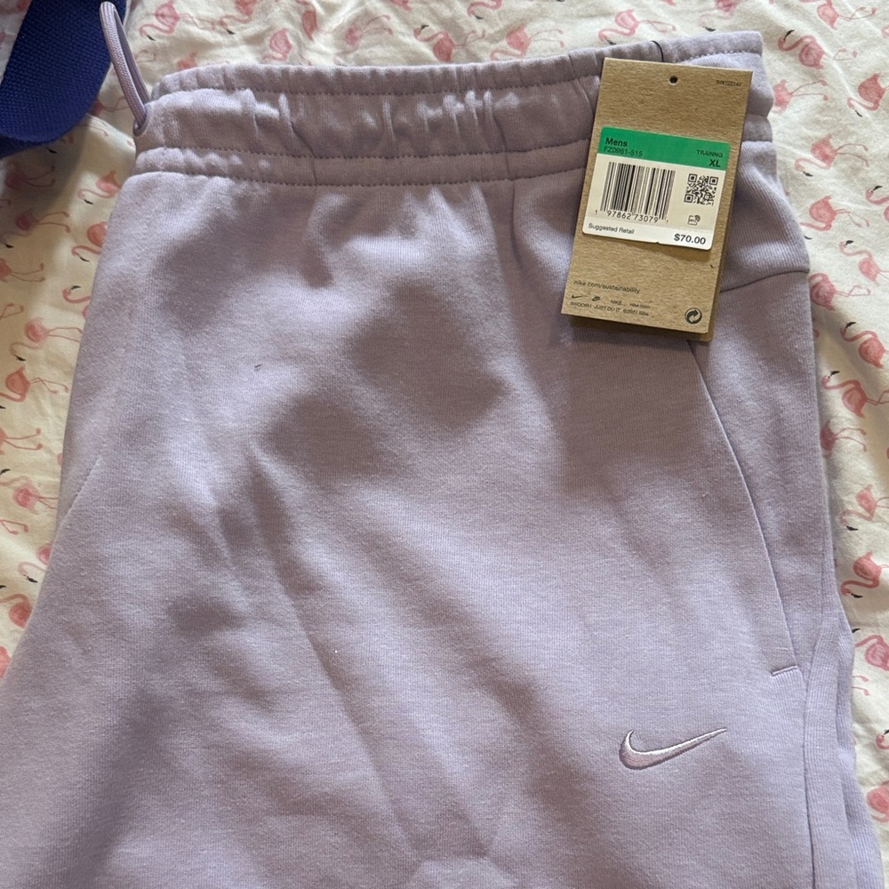 Nike Men's XL Light Purple Athletic Shorts